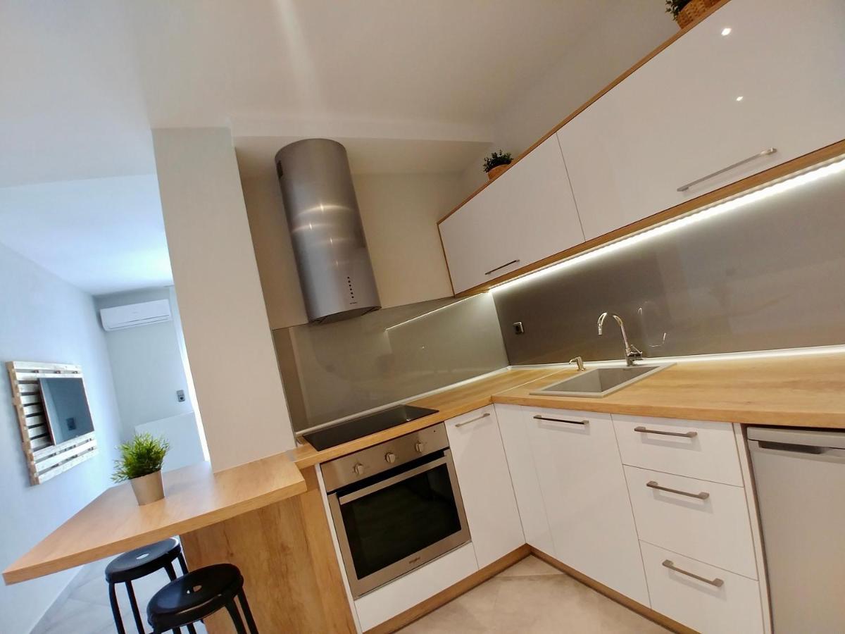 Apartament 48 Downtown Lofts Néa Péramos Zewnętrze zdjęcie